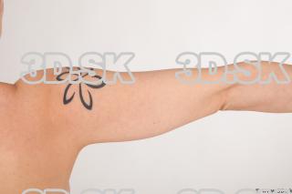 Arm nude of Nadine 0002